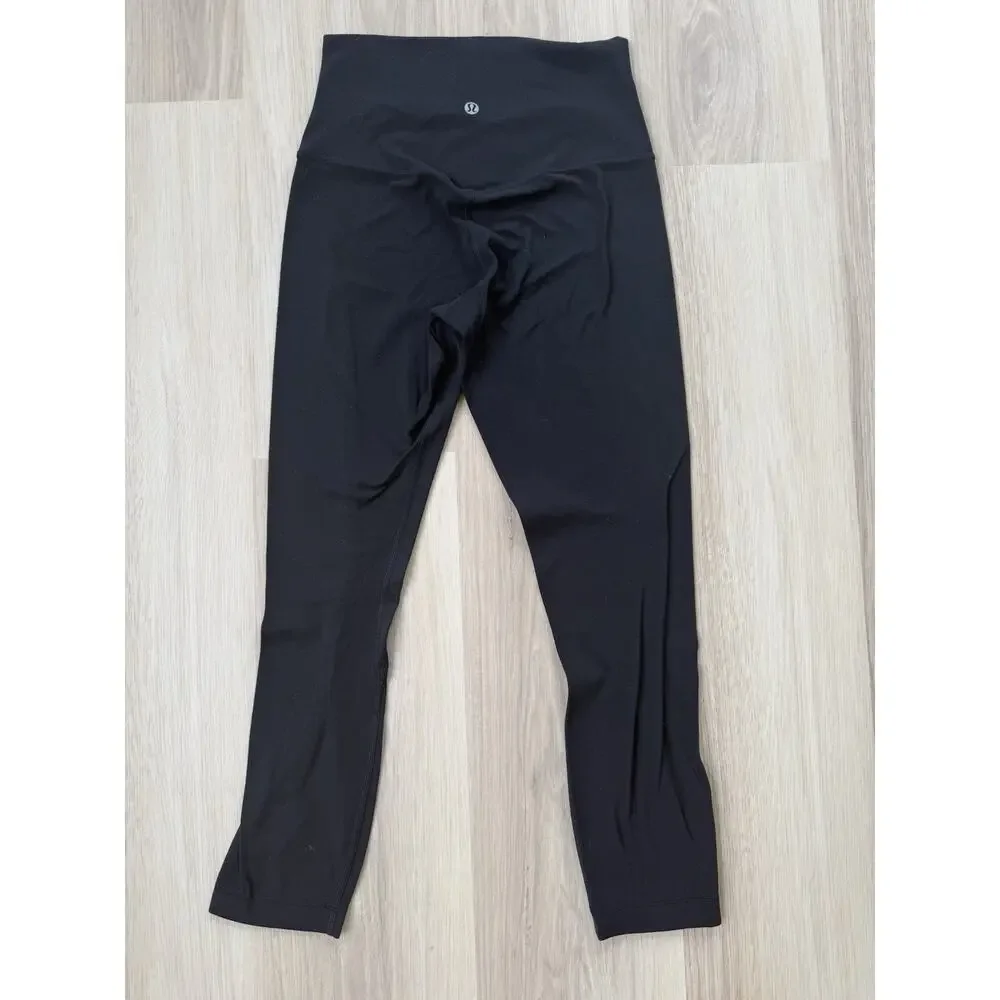 Lululemon Women’s Align Crop 23 Black Size 4